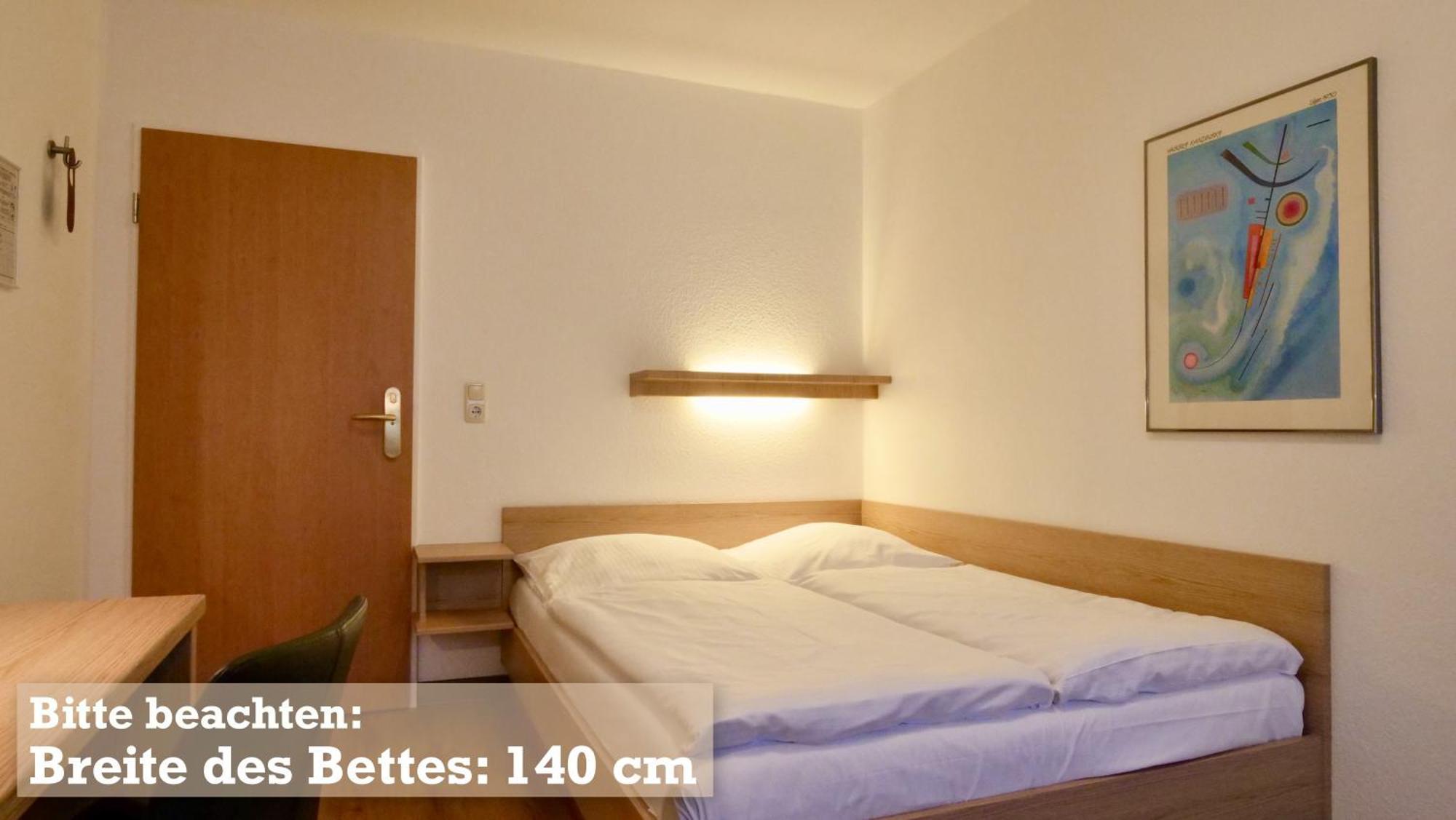 Hotel Pegasus Мюнхен Екстериор снимка